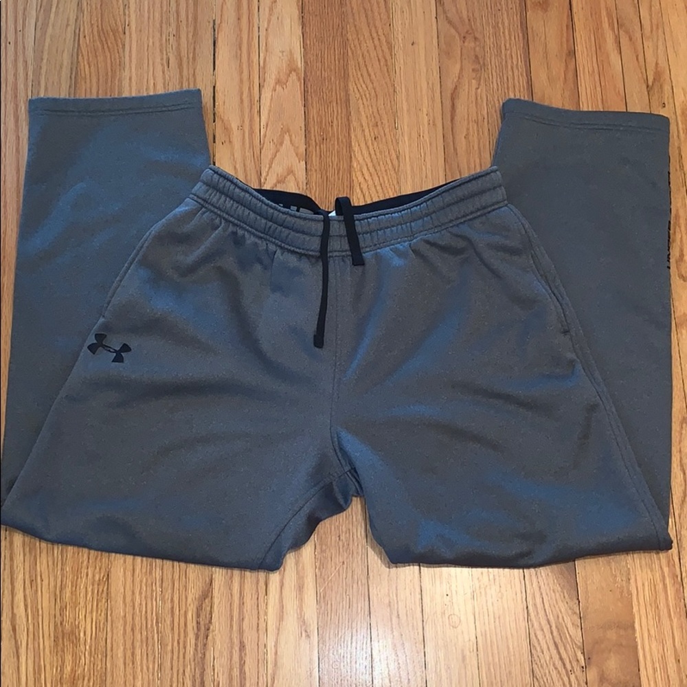 UnderArmour athletic sweatpants